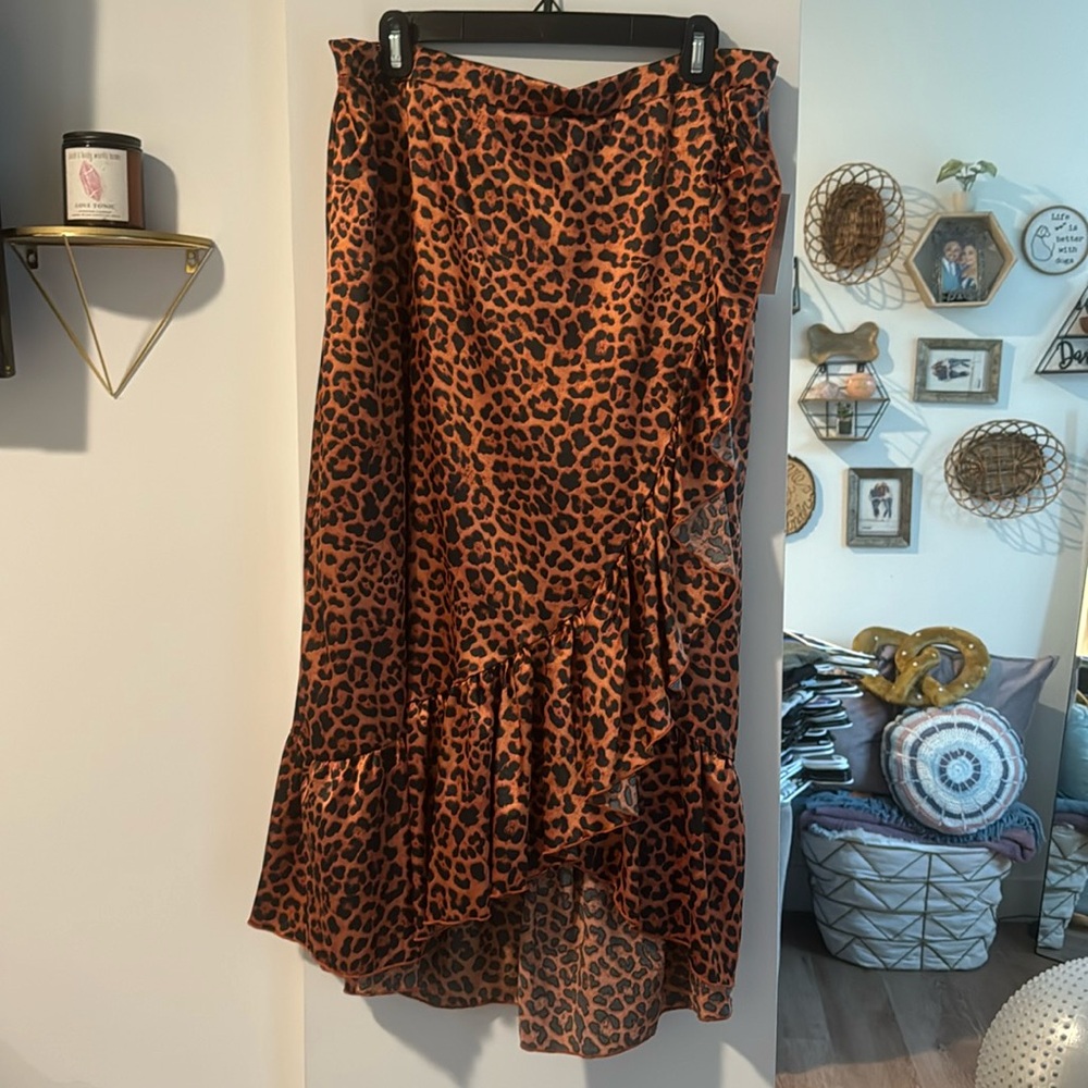 NWT A Beautiful Soul / Arula Satin Leopard Ruffle Skirt